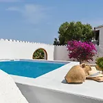 Lobitos Villa