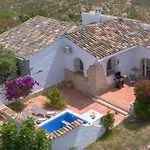 Lobitos Villa